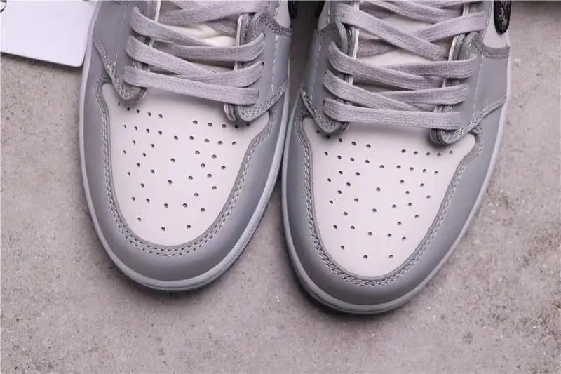 2020
Dior x Air Jordan 1 High Suace Drip