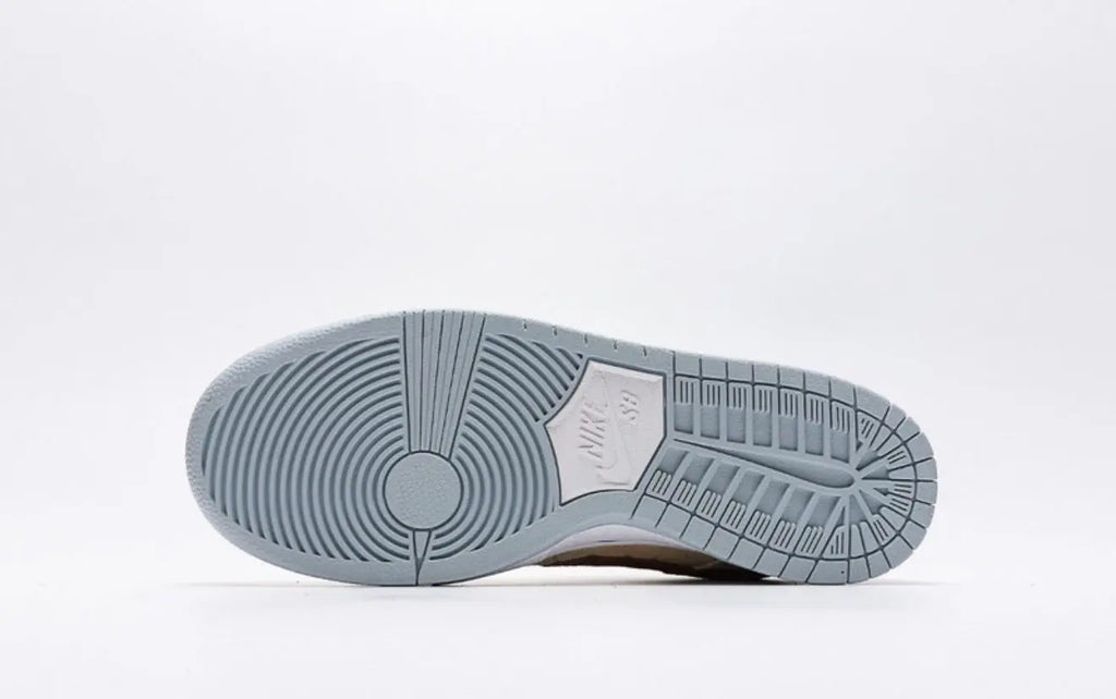 Nike SB Dunk Low Pro "Street Hawker," Suace Drip