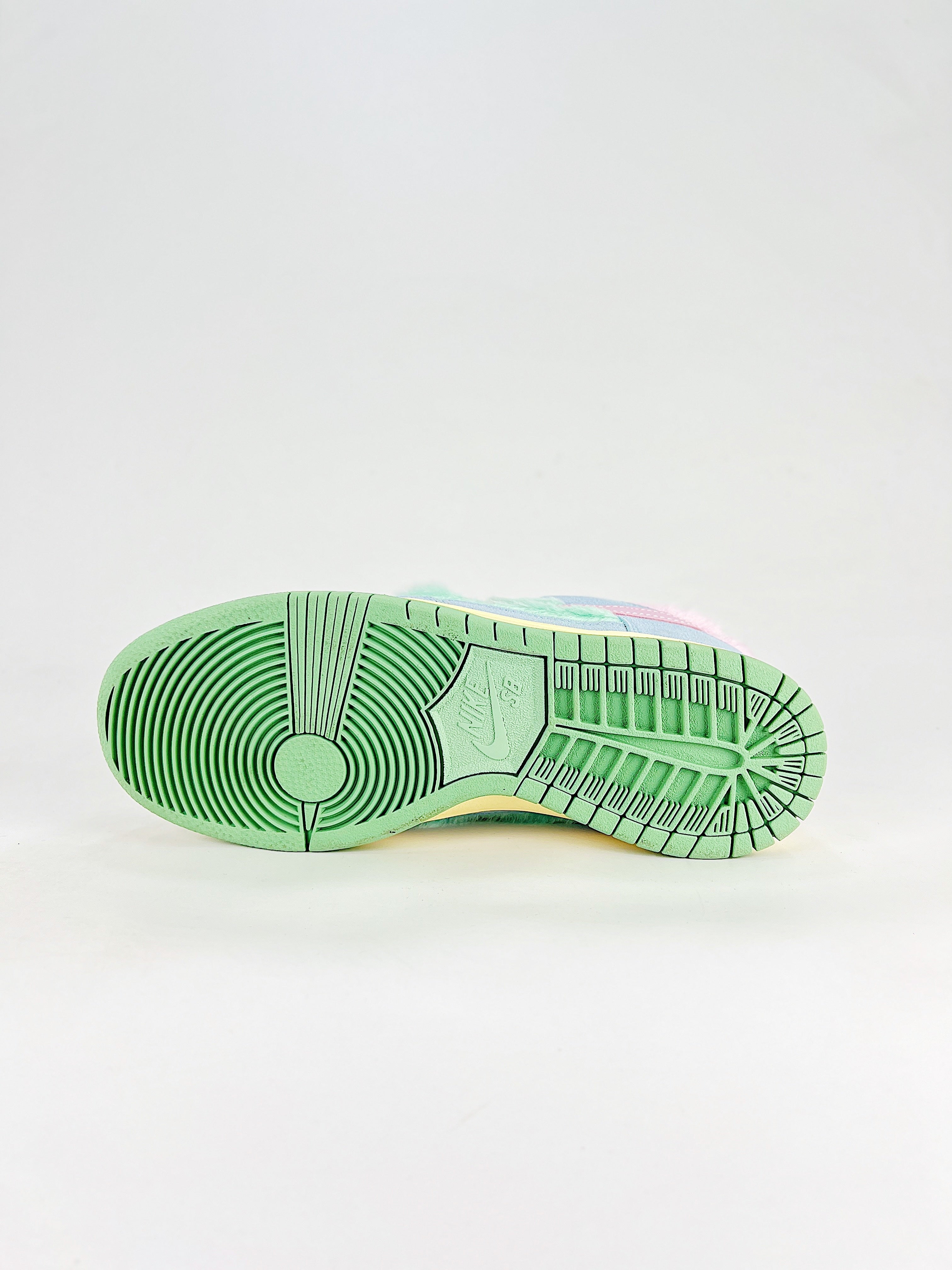 The Nike SB Dunk Low Verdy Visty