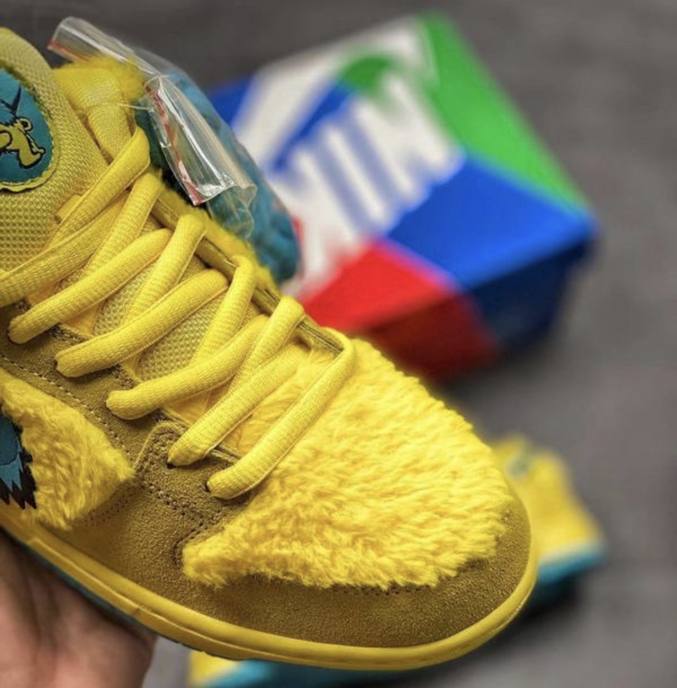 Nike Dunk Low SB 'Yellow Bear'