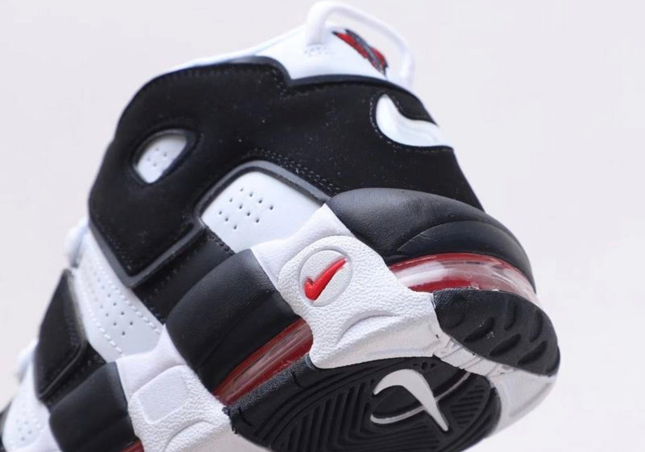 Nike Air More Uptempo Scottie Pippen sneakers