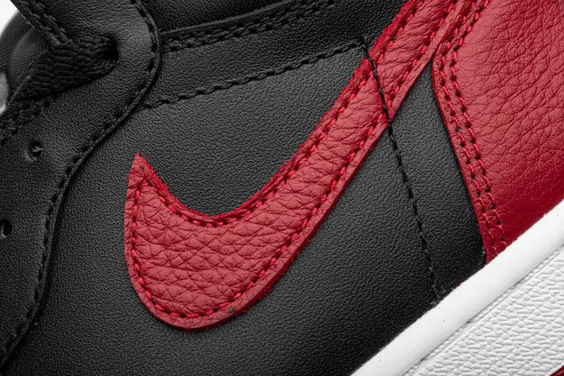 Air Jordan 1 Retro High OG "Banned Suace Drip