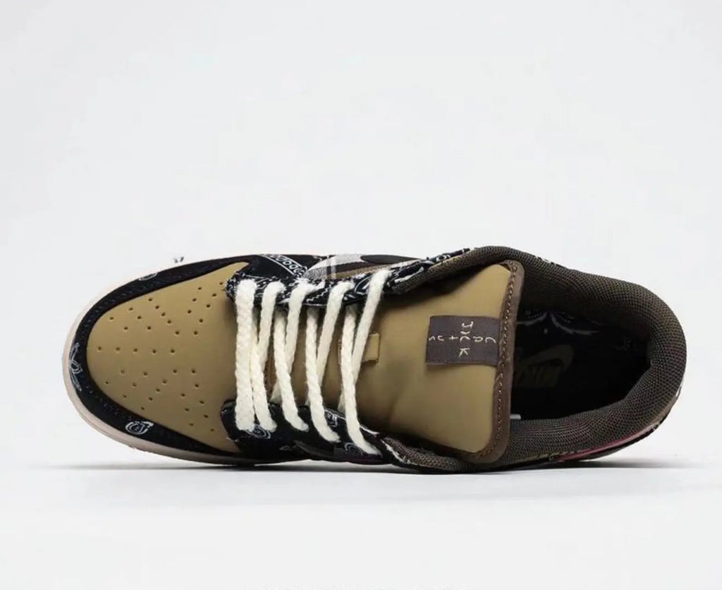 Nike SB Dunk Low Travis Scott Suace Drip